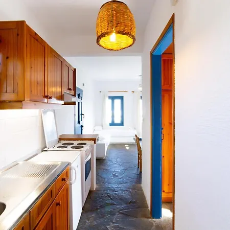 Okirroi * Χερσόνησος