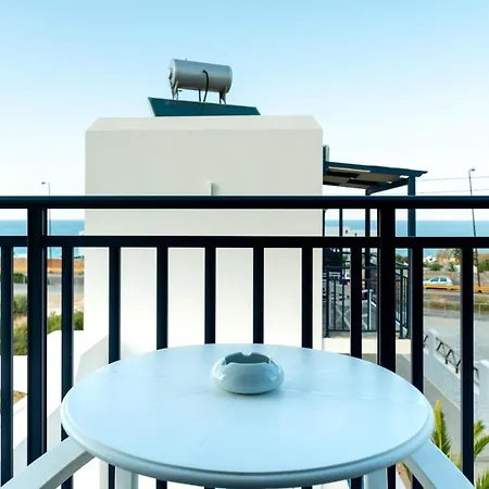 Okirroi Διαμέρισμα *