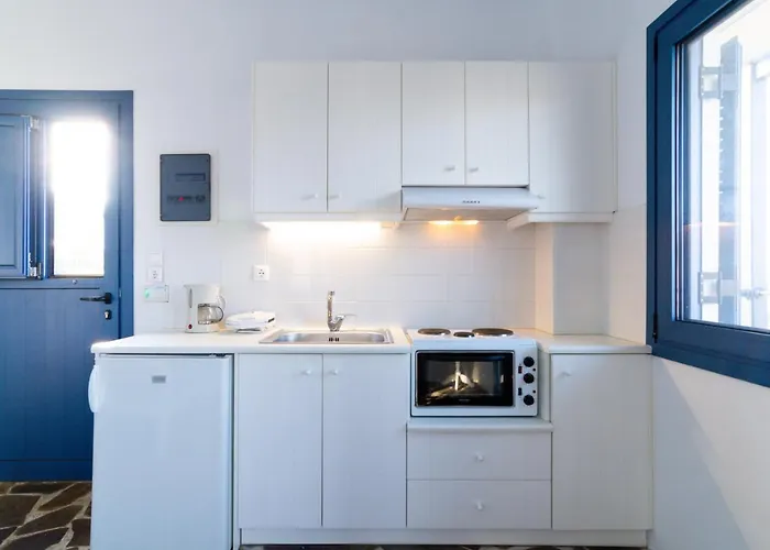 Okirroi Hersonissos (Crete)