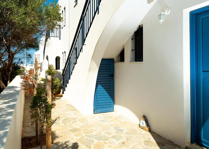 Apartament Okirroi *